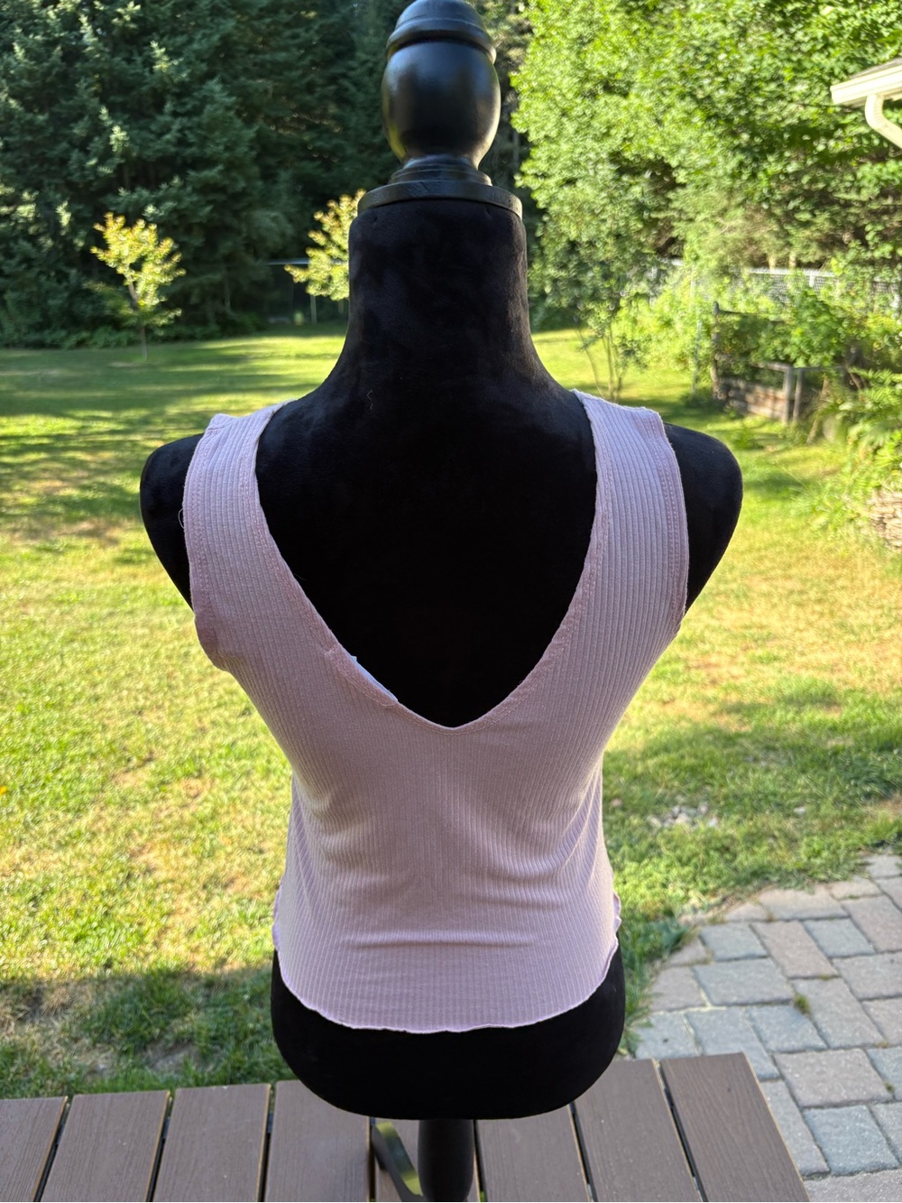 Women's Pink Ribbed Button-Front Tank Top - Picture 2 of 2